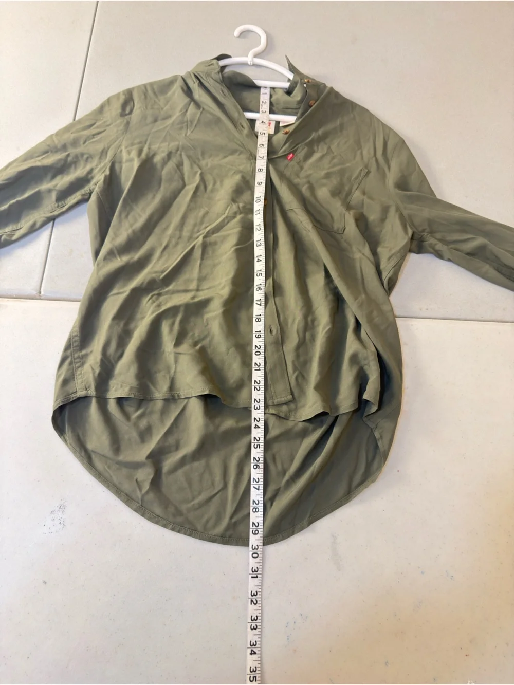 Levi's Women's Olive Green Button-Up Shirt M